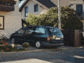Full Car GIF - Full Car Overload GIFs