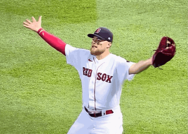 Christian Arroyo Red Sox GIF - Christian Arroyo Red Sox Boston Red Sox -  Discover & Share GIFs