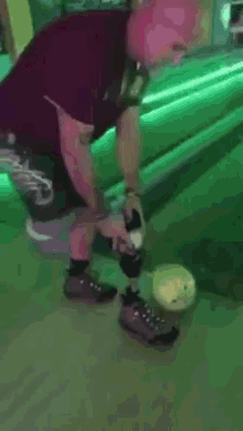 amputee amp bowling fall over putt
