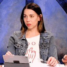 Critical Role Laura Bailey GIF - Critical Role Laura Bailey Surprised GIFs