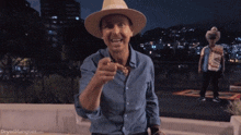 Phil Keoghan The Amazing Race GIF - Phil Keoghan The Amazing Race You Got It GIFs