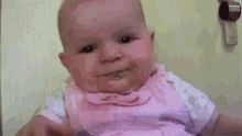 Baby Vomitando GIF