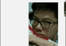 Pm Yuqi Selfie GIF - Pm Yuqi Selfie Smile GIFs