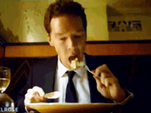 Patrick Melrose Eating GIF - Patrick Melrose Eating Benedict Cumberbatch GIFs