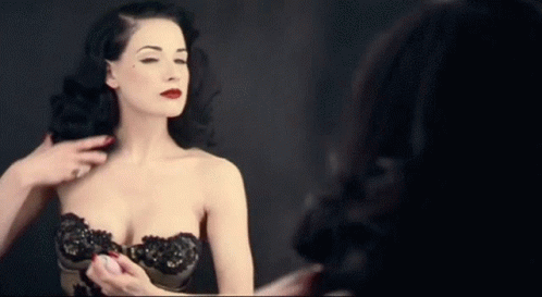 Unless i beat someone stronger than me, Things will never change (DIVINE) Dita-von-teese