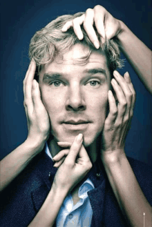 Hands Faces GIF - Hands Faces Benedict Cumberbatch GIFs