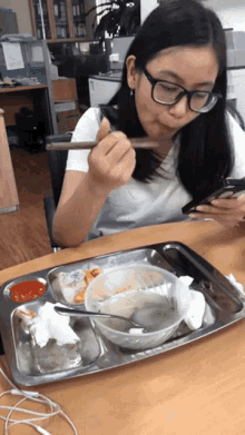 Thaoden Eat GIF - Thaoden Eat Food GIFs