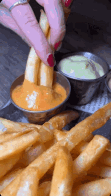Fries Dip GIF - Fries Dip French Fries GIFs