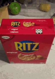 Ritz Crackers GIF - Ritz Crackers Food GIFs