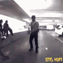 St6 Dance GIF