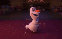Frozen2 Christmas Tree GIF - Frozen2 Christmas Tree Snowballs GIFs