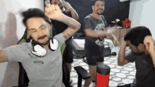 youtuber batata batata pedrugo chicletinho dance