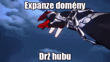 a picture of a hand chained to a chain with the words expande domeny drž habu below it