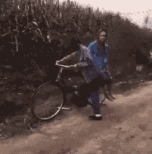 気をつける　きをつける　落ちる　自転車 GIF