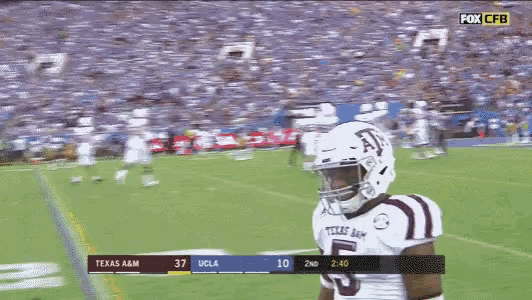 Football No GIF by Apple TV+ - Find & Share on GIPHY