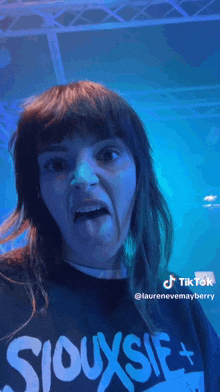 Lauren Mayberry Lauren GIF - Lauren Mayberry Lauren Mayberry GIFs