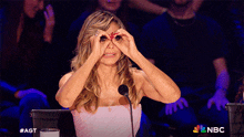 Trying To See It Clearly Heidi Klum GIF - Trying To See It Clearly Heidi Klum America'S Got Talent GIFs
