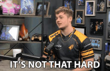 Its Not That Hard Anders Korsbo GIF - Its Not That Hard Anders Korsbo Qvofred GIFs