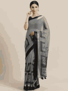 Indian Saree GIF - Indian Saree Saree Design GIFs