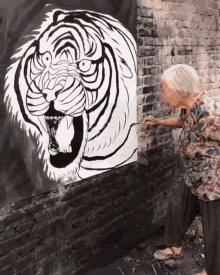 artist painting animal tiger talent