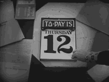 Calendar GIF - Friday The Thirteenth Friday The13th GIFs