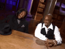 Tupac Snoop Dogg GIF - Tupac Snoop Dogg Laughing GIFs