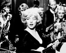 Wink Marilyn Monroe GIF - Wink Marilyn Monroe GIFs