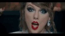 Taylor Swift Taytay GIF - Taylor Swift Taytay GIFs