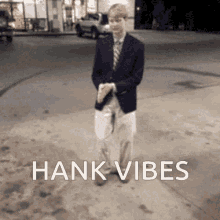 Kinghank Hank Vibes GIF - Kinghank Hank Vibes GIFs