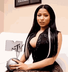 Nicki Minaj Mtv GIF - Nicki Minaj Mtv Award GIFs