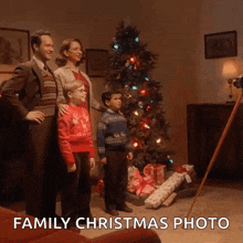 Family Christmas Photo GIF - Family Christmas Christmas Photo GIFs