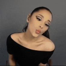 Rembeauty Ariana Grande GIF