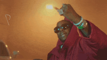 Pinky Ring Summer 2 Chainz GIF - Pinky Ring Summer 2 Chainz Kingpen Ghostwriter Song GIFs