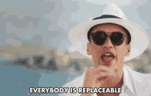 Everybody Is Replaceable Replaceable GIF - Everybody Is Replaceable Replaceable Temporary GIFs