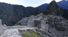 Peru Libera Maconha Medicinal / Machu Picchu / Viagem GIF - Weed Machu Picchu Marijuana GIFs