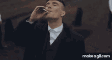 Tommy Shelby GIF