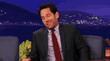 Tipsy What Are You Doing GIF - Tipsy What Are You Doing Paul Rudd GIFs