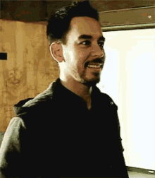 Mike Shinoda Smile GIF - Mike Shinoda Smile Linkin Park GIFs