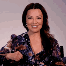 Ming Na Ming Na Wen GIF - Ming Na Ming Na Wen Thumbs Up GIFs