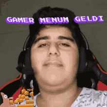 a man wearing headphones with the words gamer menum geld written above him