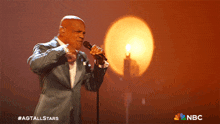 Singing Archie Williams GIF - Singing Archie Williams America'S Got Talent All-stars GIFs