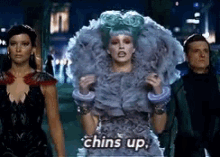 Effie Chins Up GIF - Effie Chins Up Elizabeth Banks GIFs