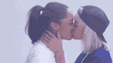 Girl Kiss GIF - Girl Kiss Lesbian GIFs