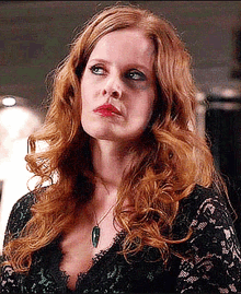 zelena rebecca mader blinking stare once upon a time