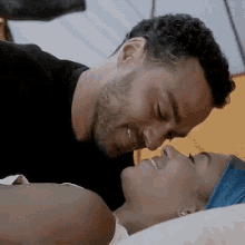 Maggie And Jackson Jaggie GIF - Maggie And Jackson Jaggie Pillow Talk GIFs