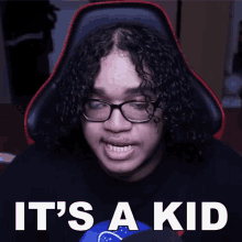 Its A Kid Miniklin GIF - Its A Kid Miniklin Its A Young Person GIFs