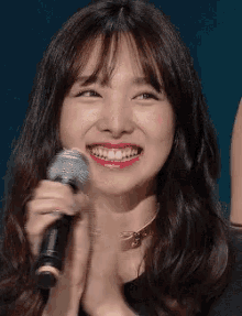 Nayeon Cute GIF - Nayeon Cute Clap GIFs