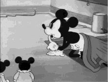 Mickey Mouse Disney GIF - Mickey Mouse Disney Shh GIFs
