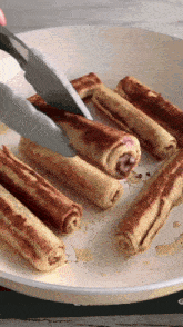 Cinnamon Roll French Toast Rolls Dessert GIF - Cinnamon Roll French Toast Rolls Dessert Food GIFs