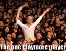 Claymore One Person GIF - Claymore One Person Audience GIFs